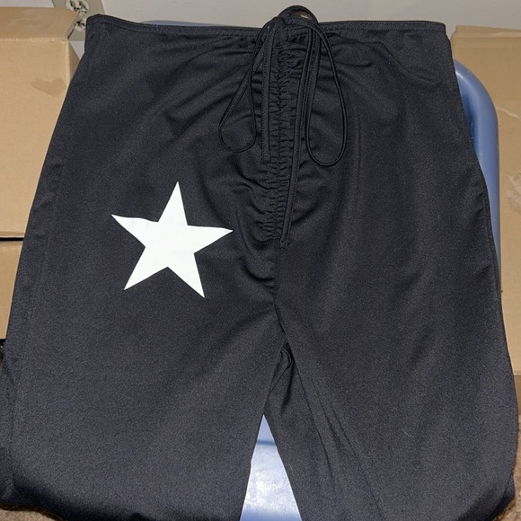 Brand-new SHEIN outfit- strapless crop top and drawstring pants - Picture 3 of 3